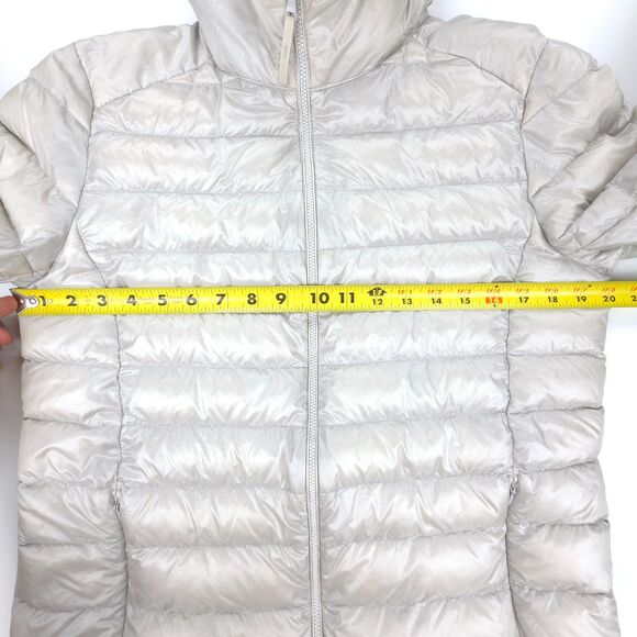 UNIQLO Ultra Light Down Parka Puffer Jacket Quilted Hoodie Shell Gorpcore Silver - Picture 4 of 8